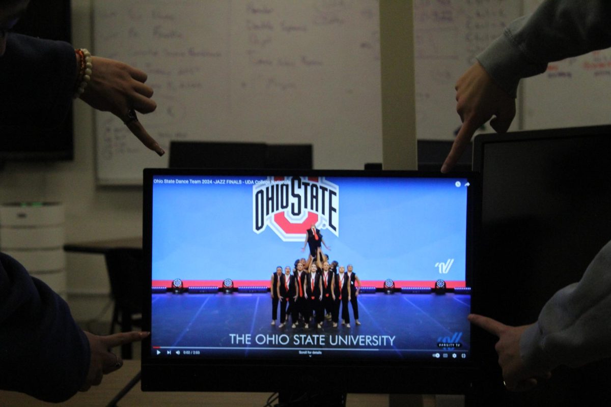 Students+rewatching+Ohio+State%E2%80%99s+performance.