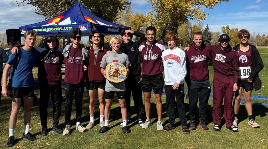 Palisade Cross-Country team after meet.