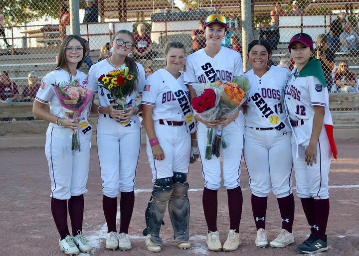 Seniors Tya Pinnt, Kaci Hoskin, Hailey Rice, Elli Dorr, Madysan Bay, and Anaiah Guajardo-Zarate during senior night. Photo provided by Elli Dorr. 