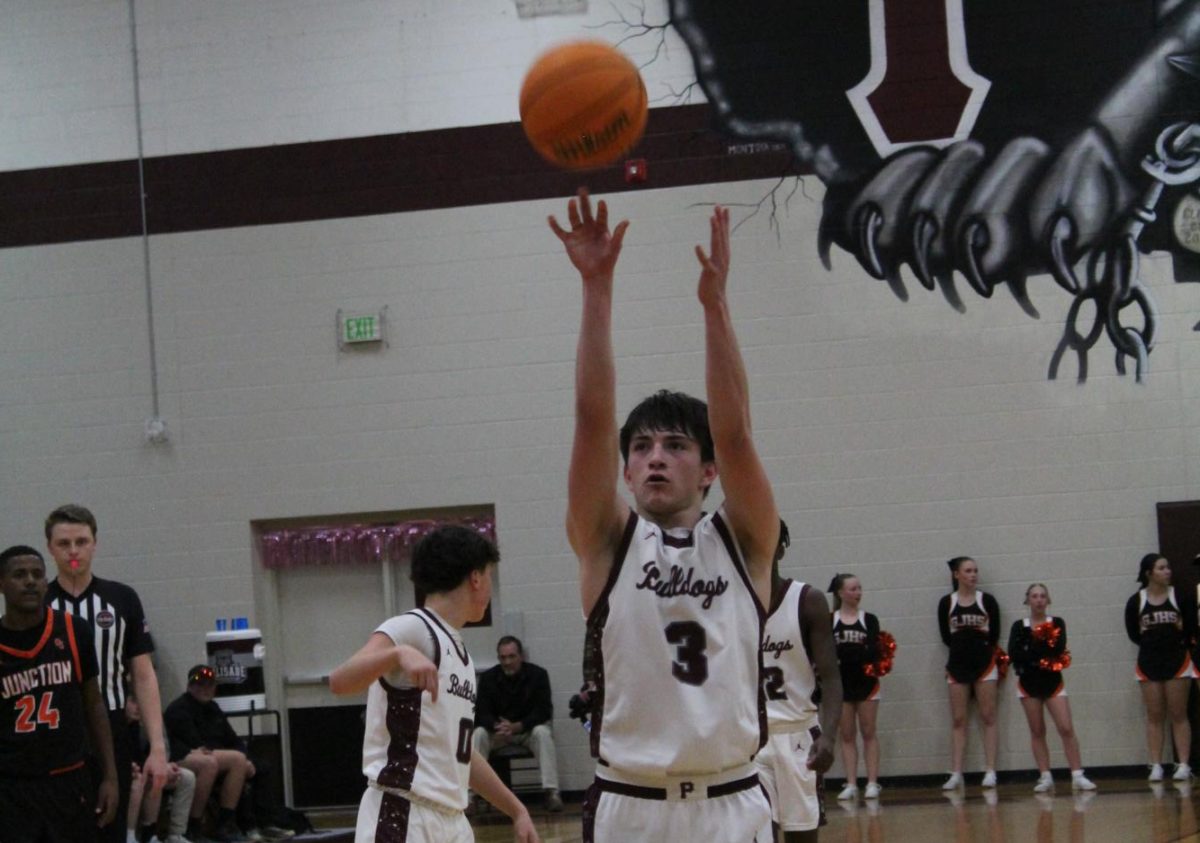 Sophomore Carter Hayward shooting a free-throw on Tuesday's game against the Tigers. 