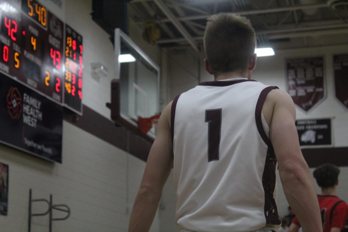 Hunter Howard during a basketball game.
