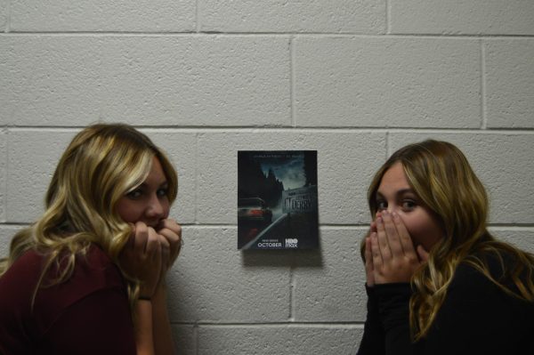 Abi and Madi Ellison scared to watch the new It series.