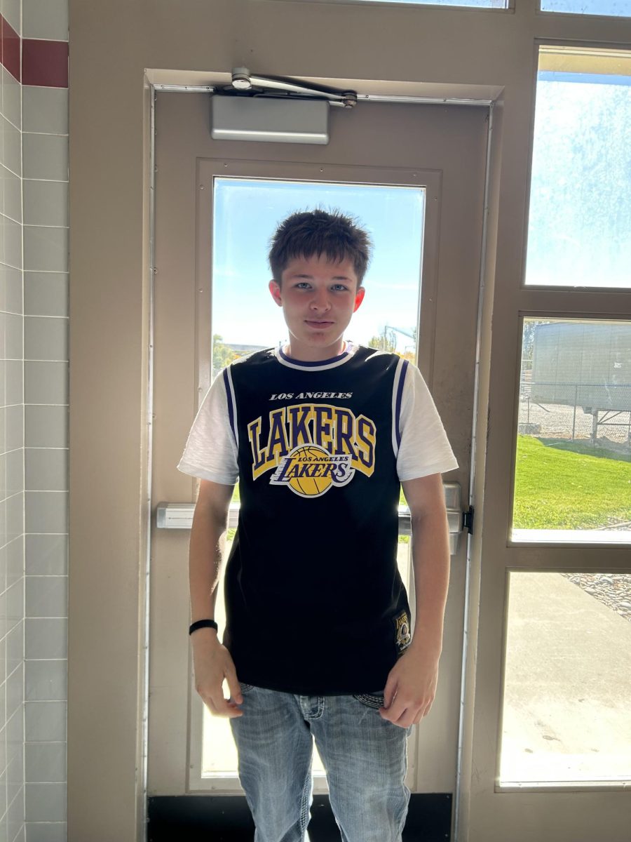 Picture of Freshman Briton Ochoa with his Lakers Jersey