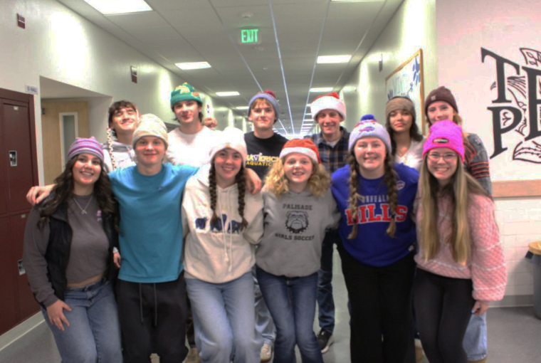 STUCO members that accessorized for the Spirit Day.