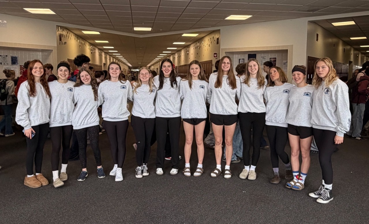 Photos of the GHJS CHSSA 4A State Championship team. 
