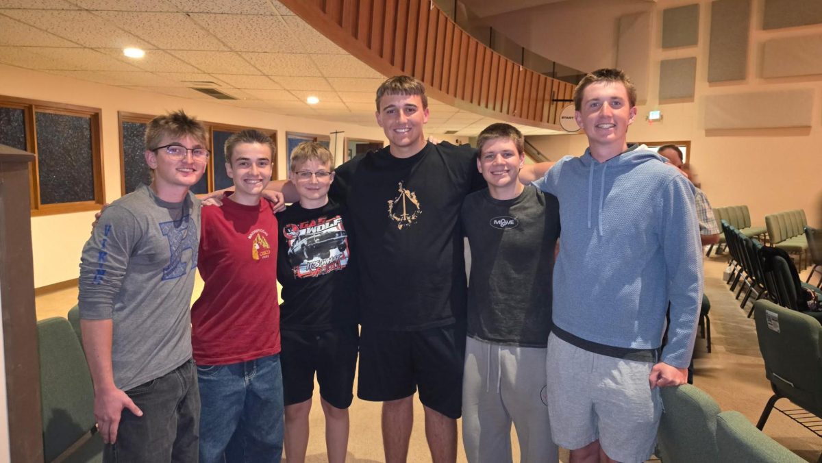 A group of Palisade Students that attended the prayer event.